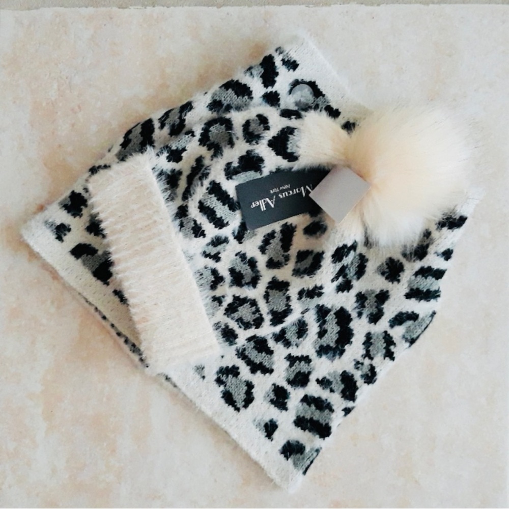 Marcus Alder Leopard Hat & Neck Warmer Set